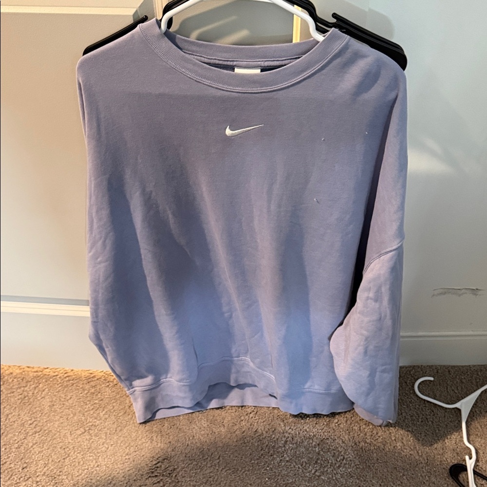 Nike Light Purple Crewneck Sweatshirt